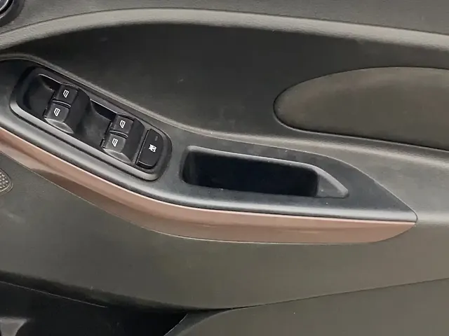 Used Ford Freestyle Titanium 1.5 TDCi [2018-2020] in Hyderabad