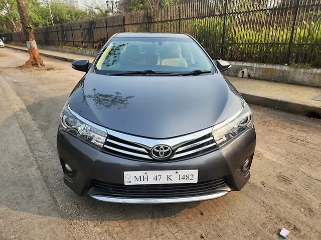 Used 2016 Toyota Corolla Altis in Mumbai
