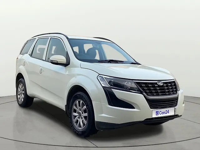 Used 2019 Mahindra XUV500 in Jaipur