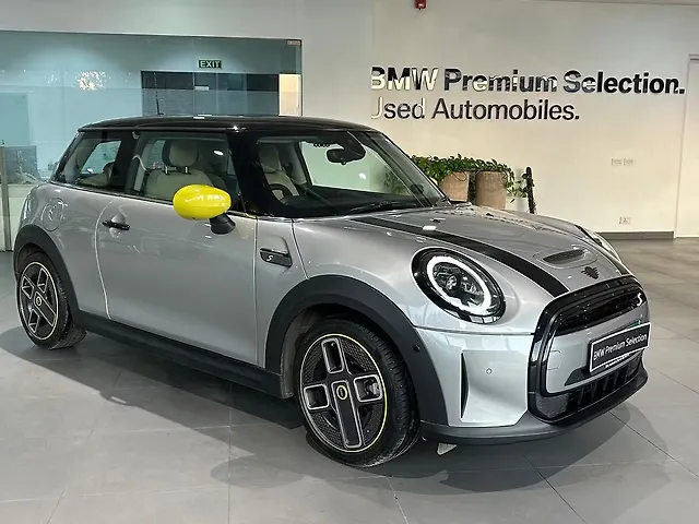 Used Mini Cooper SE 3-Door in Delhi Used Mini Cooper SE 3-Door in Delhi
