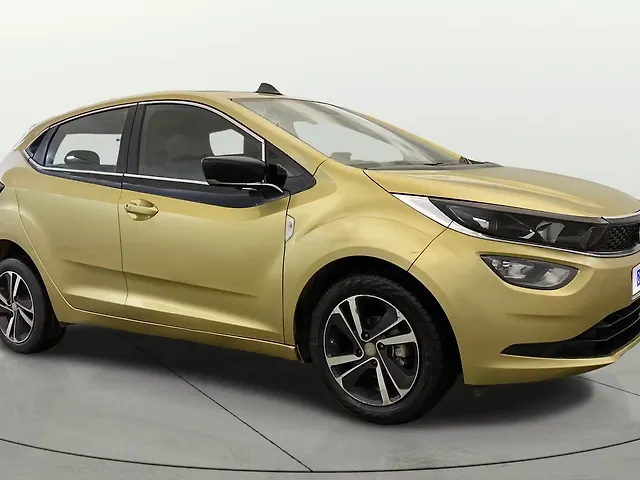 Used 2020 Tata Altroz in Delhi