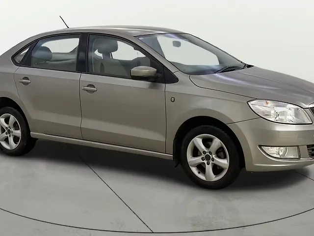 Used 2013 Skoda Rapid in Navi Mumbai Used 2013 Skoda Rapid in Navi Mumbai