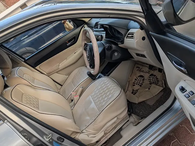 Used Maruti Suzuki Dzire [2020-2024] VXi [2020-2023] in Lucknow