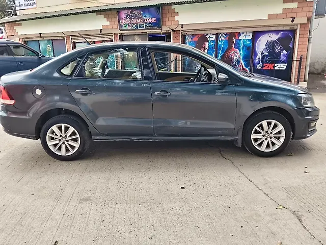 Used Volkswagen Vento [2015-2019] Highline Plus 1.5 (D) 16 Alloy in Indore