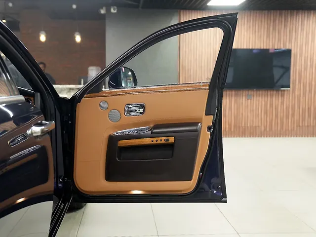 Used Rolls-Royce Ghost Series II EWB [2015-2020] in Delhi