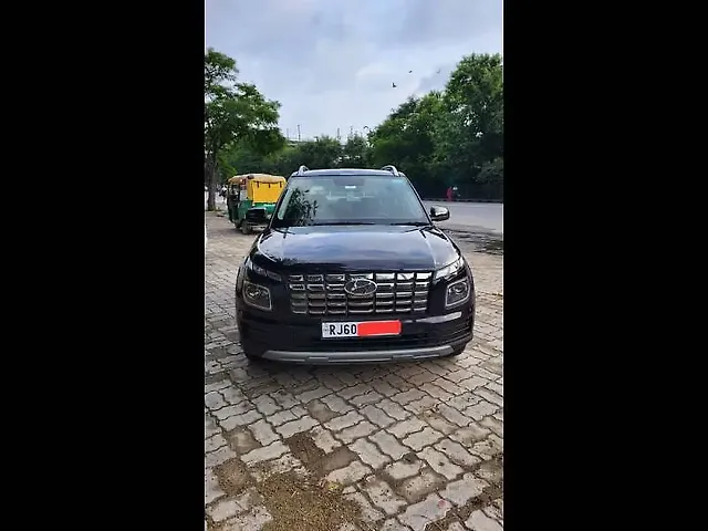 Used 2024 Hyundai Venue in Jaipur