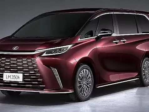 Used 2025 Lexus LM in Mumbai