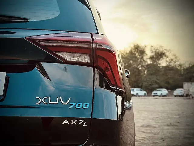 Used Mahindra Old Generation XUV700 AX7 Luxury Pack 2WD Diesel 2.2L Turbo Automatic 7 STR in Delhi
