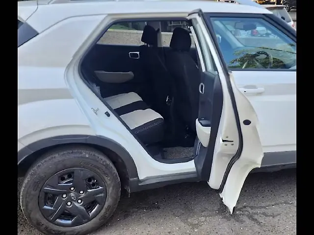 Used Hyundai Venue [2022-2023] SX 1.2 Petrol in Mumbai