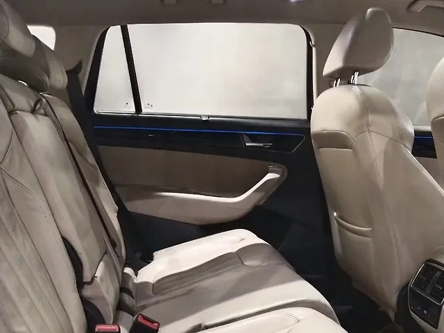 Used Skoda Kodiaq [2017-2020] L&K 2.0 TDI 4x4 AT in Delhi