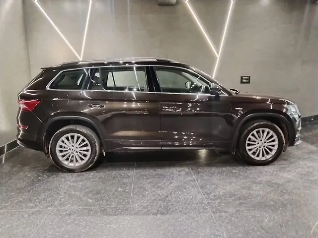 Used Skoda Kodiaq [2017-2020] L&K 2.0 TDI 4x4 AT in Delhi