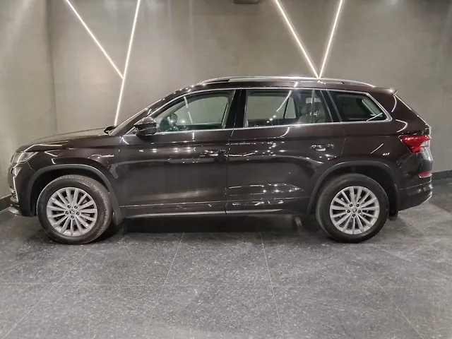 Used Skoda Kodiaq [2017-2020] L&K 2.0 TDI 4x4 AT in Delhi