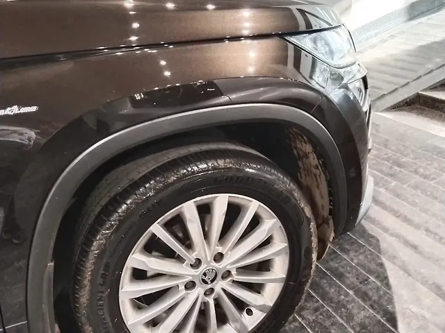 Used Skoda Kodiaq [2017-2020] L&K 2.0 TDI 4x4 AT in Delhi
