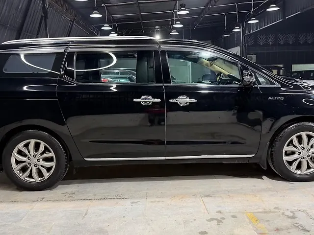 Used Kia Carnival [2020-2023] Limousine Plus 7 STR in Delhi