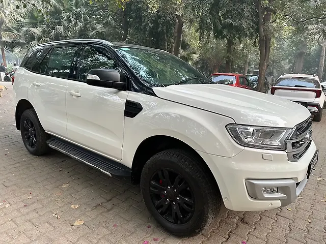 Used Ford Endeavour [2016-2019] Titanium 3.2 4x4 AT in Delhi