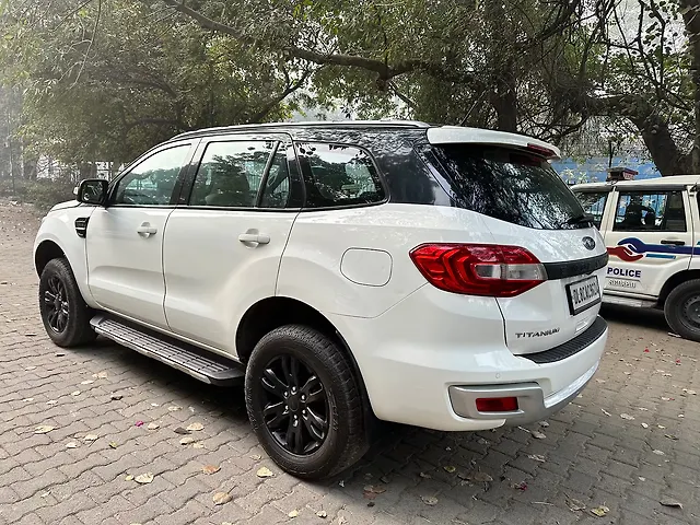 Used Ford Endeavour [2016-2019] Titanium 3.2 4x4 AT in Delhi