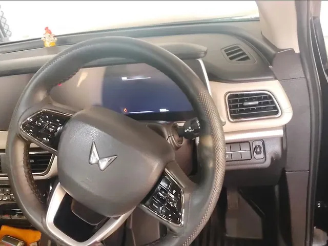 Used Mahindra Old Generation XUV700 AX 7 Diesel MT 7 STR [2023-2024] in Nagpur