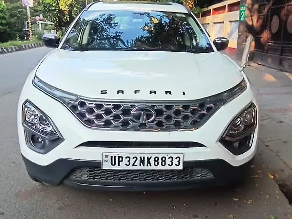 Used 2022 Tata Safari in Lucknow Used 2022 Tata Safari in Lucknow