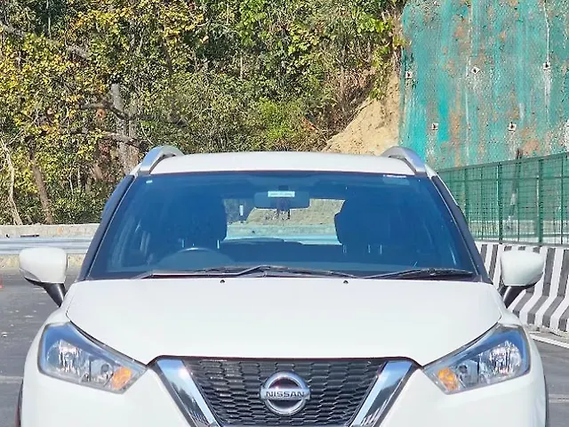 Used 2022 Nissan Kicks in Dehradun