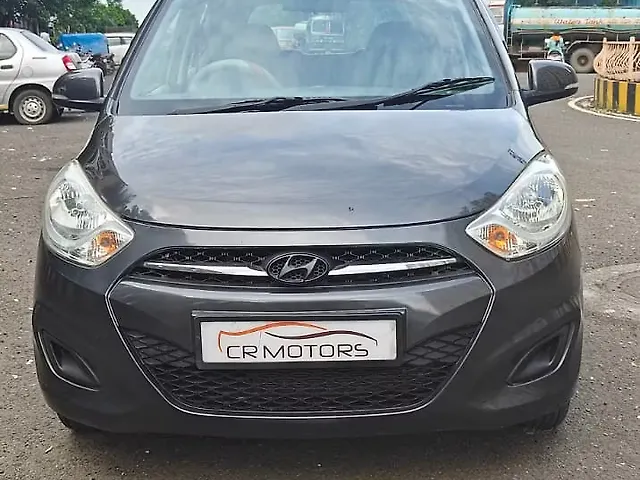 Used 2011 Hyundai i10 in Mumbai