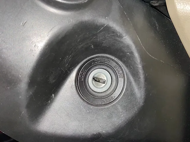 Used Maruti Suzuki Dzire [2017-2020] VXi in Surat