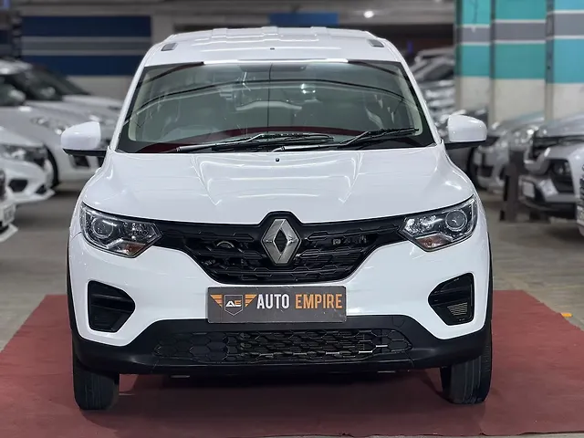 Used 2022 Renault Triber in Mumbai