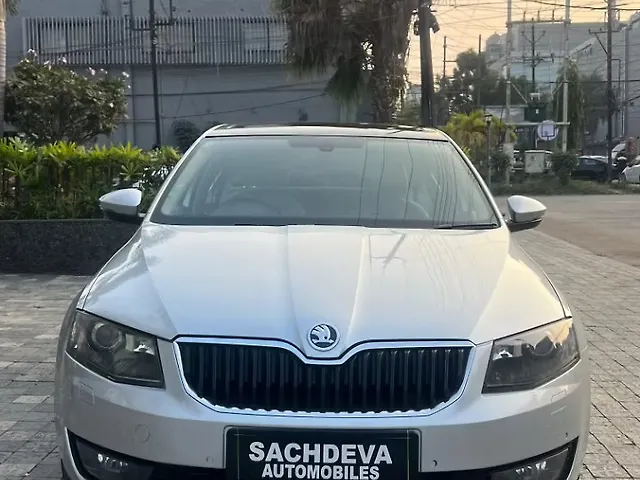 Used 2014 Skoda Octavia in Indore