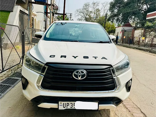 Used 2022 Toyota Innova Crysta in Kanpur