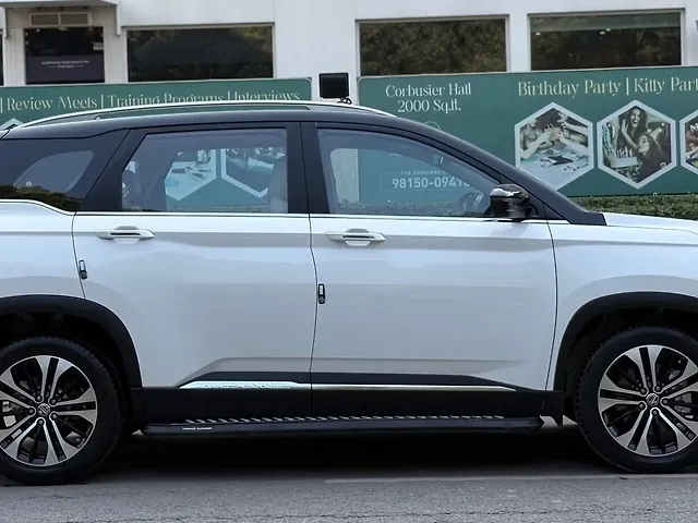 Used MG Hector [2023-2025] Sharp Pro 1.5 Turbo Petrol  CVT [2023] in Chandigarh