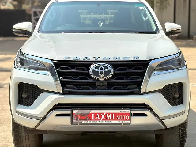 Used 2021 Toyota Fortuner in Thane