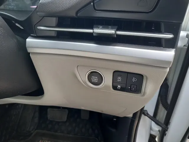 Used Kia Carens Prestige Plus (O) 1.5 Diesel AT 7 STR in Mumbai