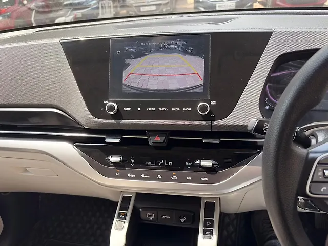 Used Kia Carens Prestige Plus (O) 1.5 Diesel AT 7 STR in Mumbai