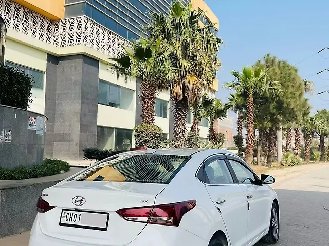 Used Hyundai Verna [2020-2023] SX (O) 1.5 CRDi in Chandigarh