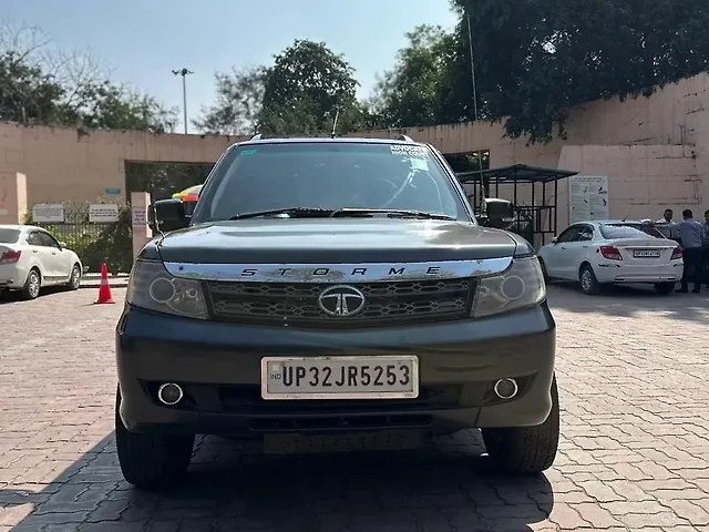 Used 2018 Tata Safari in Lucknow