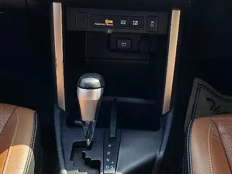 Used Toyota Innova Crysta [2016-2020] 2.4 ZX AT 7 STR in Chandigarh