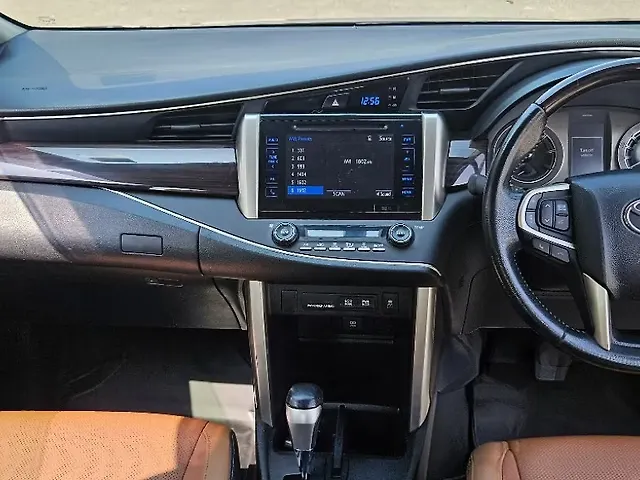 Used Toyota Innova Crysta [2016-2020] 2.4 ZX AT 7 STR in Chandigarh