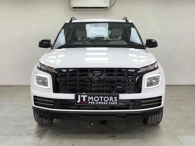 Used 2024 Hyundai Venue in Pune Used 2024 Hyundai Venue in Pune