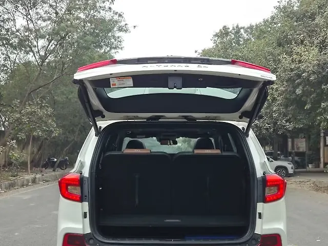 Used Mahindra Alturas G4 4WD AT in Delhi