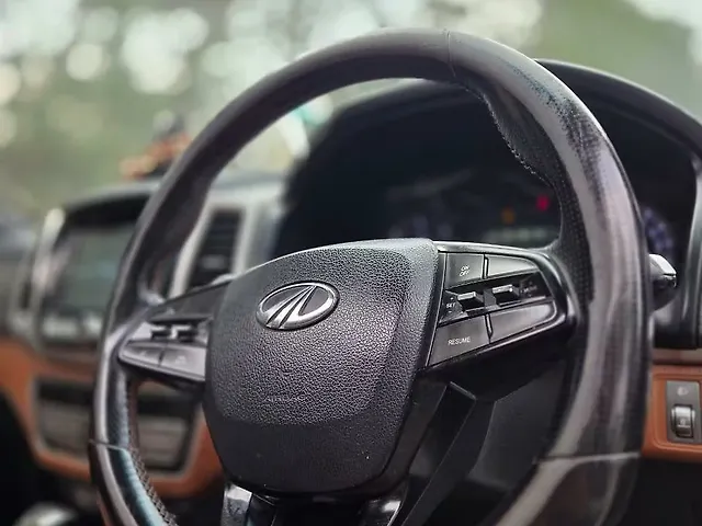 Used Mahindra Alturas G4 4WD AT in Delhi