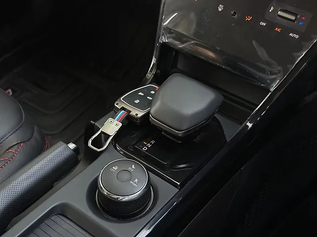Used Tata Nexon Creative Plus 1.2 Petrol 6AMT [2023-2025] in Delhi