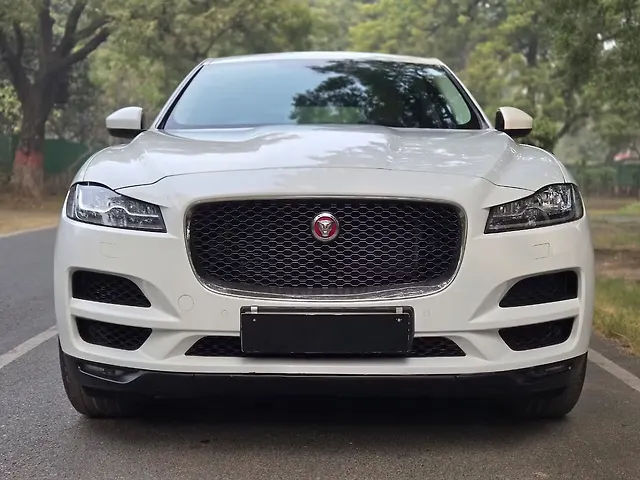 Used 2018 Jaguar F-Pace in Delhi