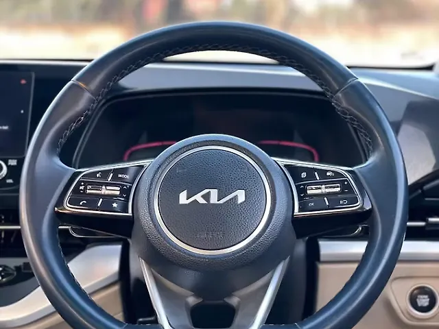 Used Kia Carens [2022-2023] Luxury Plus 1.5 Diesel AT 6 STR in Delhi