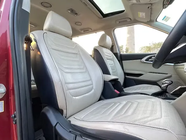 Used Kia Carens [2022-2023] Luxury Plus 1.5 Diesel AT 6 STR in Delhi