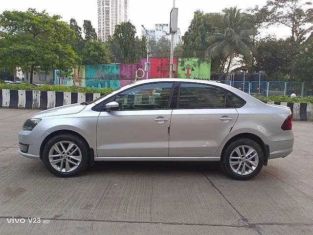 Used Skoda Rapid Style 1.6 MPI AT in Mumbai