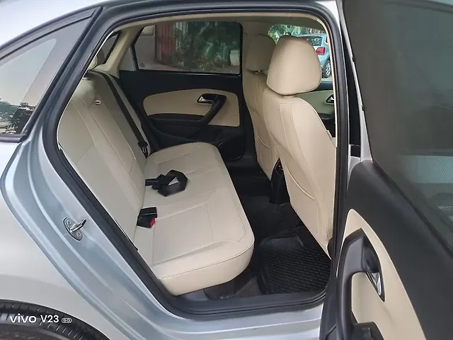 Used Skoda Rapid Style 1.6 MPI AT in Mumbai