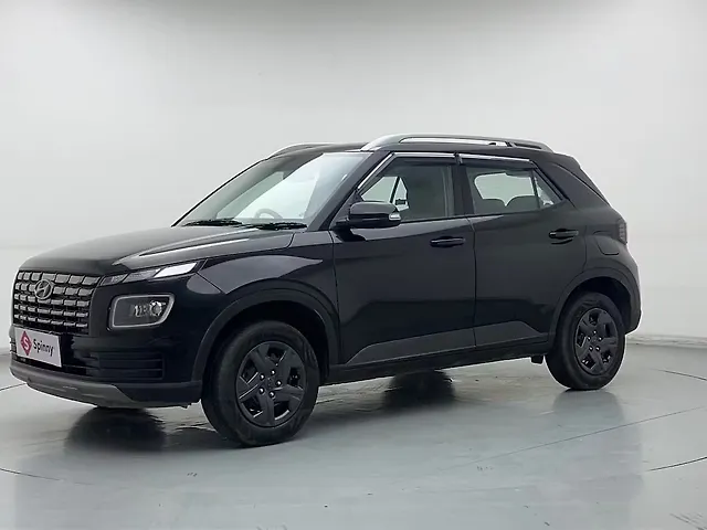 Used 2024 Hyundai Venue in Gurgaon