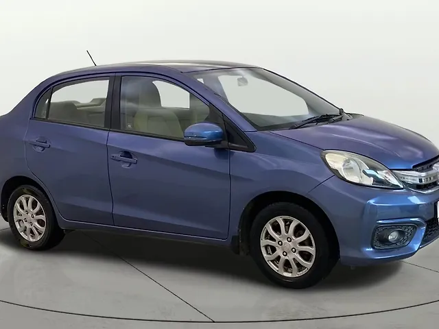 Used 2016 Honda Amaze in Mumbai