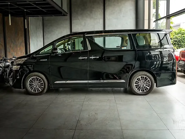 Used Toyota Vellfire [2020-2023] Hybrid in Thrissur