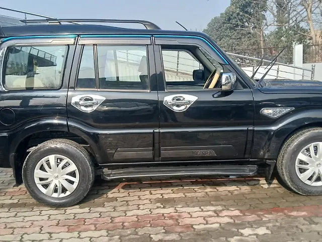 Used Mahindra Scorpio S Diesel Turbo Manual 7 STR in Bettiah