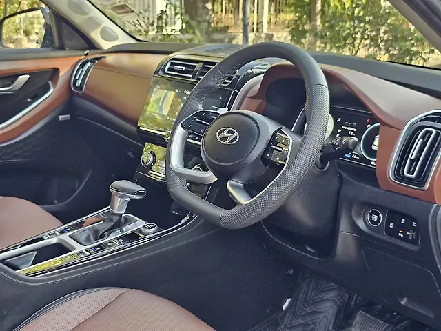 Used Hyundai Alcazar [2023-2024] Signature (O) 6 STR 1.5 Diesel AT in Mumbai